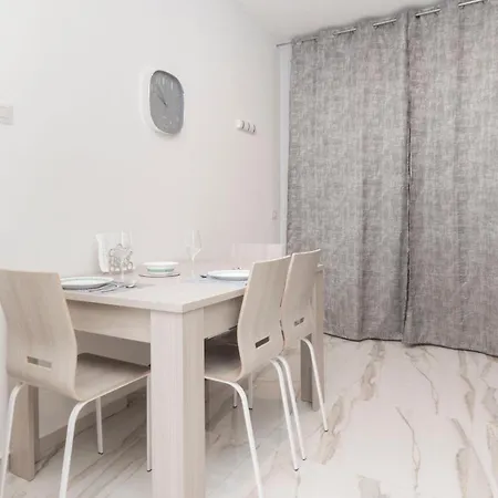 Molino Lounge Express 20' Da Milano E Malpensa Διαμέρισμα Σαρόνο